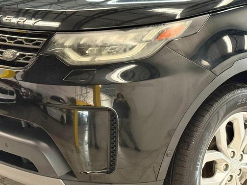 2020 Land Rover Discovery SE