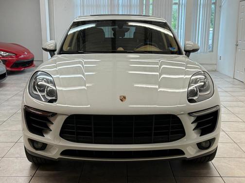 White 2015 Porsche Macan Macan Sport Edition