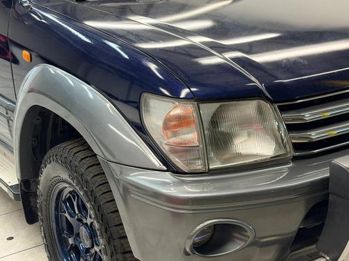 1996 Toyota Land Cruiser Base