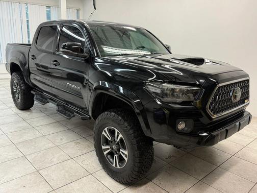 2018 Toyota Tacoma TRD Sport