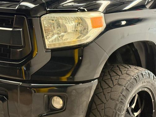 2014 Toyota Tundra Platinum