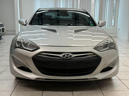 2013 Hyundai Genesis Coupe 3.8 Grand Touring