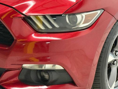 2015 Ford Mustang V6