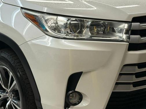 2017 Toyota Highlander LE Plus