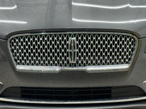Green 2017 Lincoln MKZ Reserve I