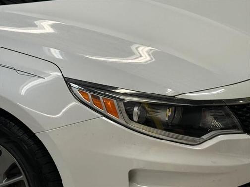 2016 Kia Optima LX Turbo