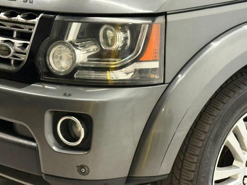 2014 Land Rover LR4 Base