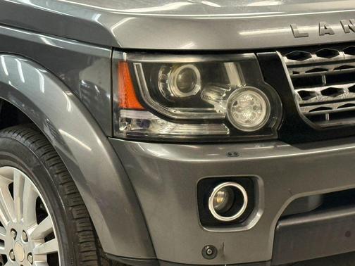 2014 Land Rover LR4 Base