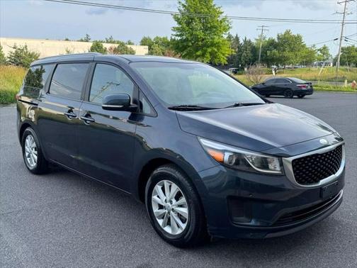 2017 Kia Sedona LX
