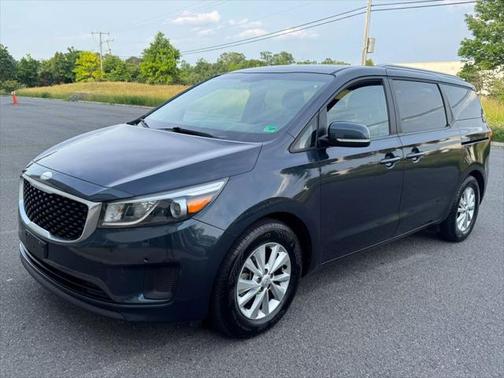 2017 Kia Sedona LX