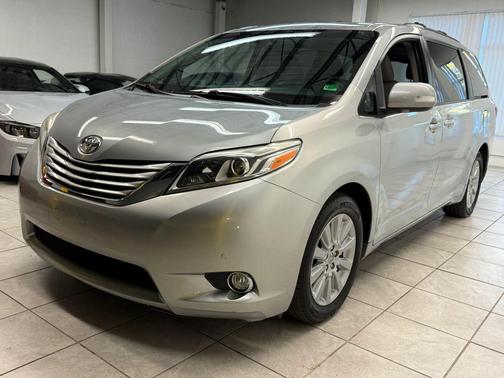 2015 Toyota Sienna Limited