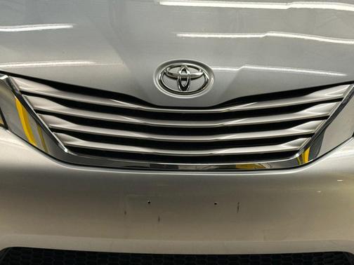 2015 Toyota Sienna Limited