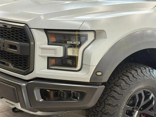 2017 Ford F-150 Raptor