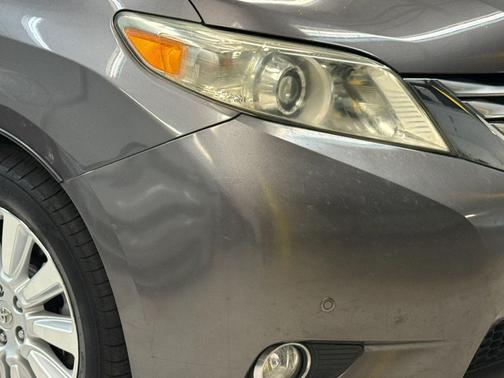 2011 Toyota Sienna Limited