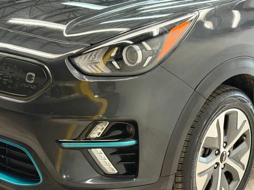 2022 Kia Niro EV EX
