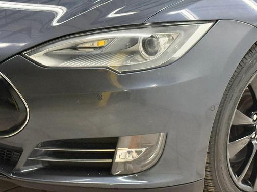 2015 Tesla Model S P85D