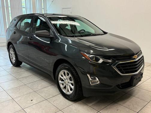 Nightfall Gray Metallic 2018 Chevrolet Equinox LS
