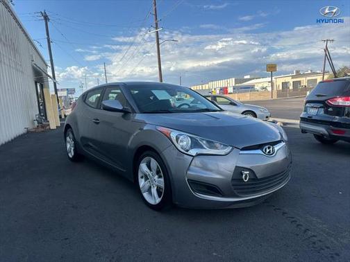 2015 Hyundai Veloster Base