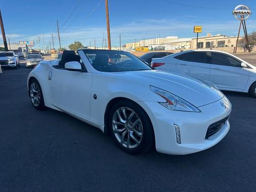 2014 Nissan 370Z Base