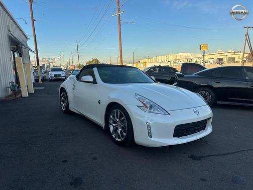 2014 Nissan 370Z Base