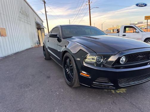 2014 Ford Mustang GT Premium