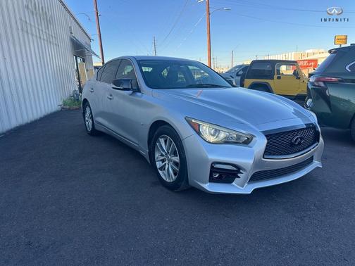 2014 INFINITI Q50 Premium