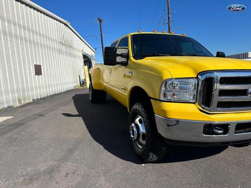 2006 Ford F-350 Lariat