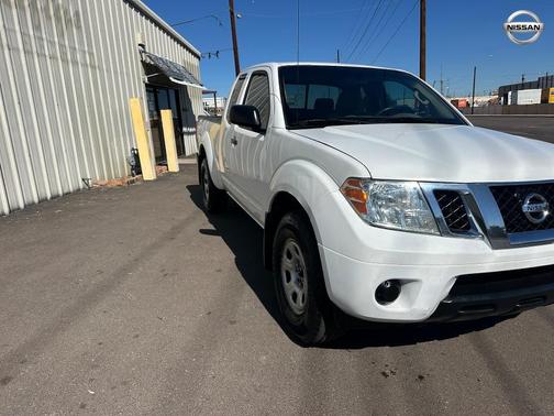 2012 Nissan Frontier SV