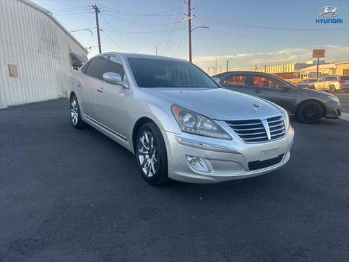 2011 Hyundai Equus Signature