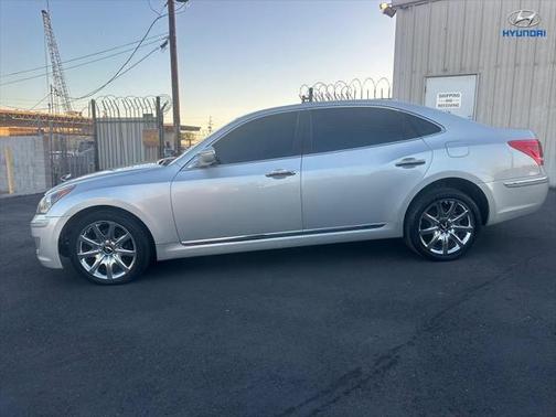 2011 Hyundai Equus Signature