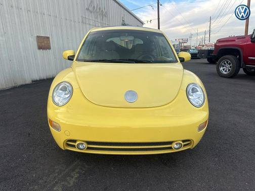 2004 Volkswagen New Beetle GLS 2.0L