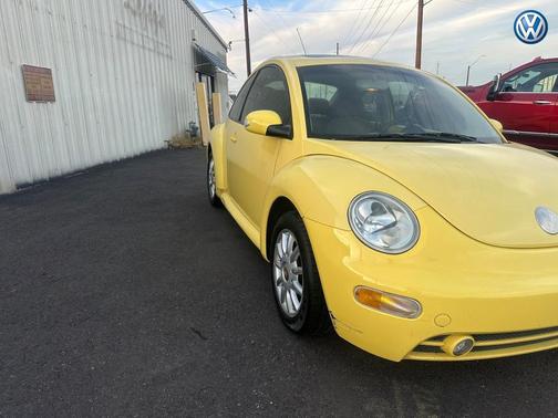 2004 Volkswagen New Beetle GLS 2.0L