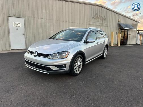 2017 Volkswagen Golf Alltrack TSI SE