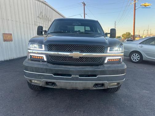 2003 Chevrolet Silverado 2500 LS H/D Crew Cab