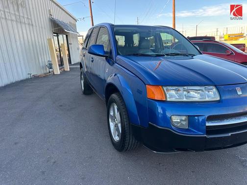 2005 Saturn Vue Base
