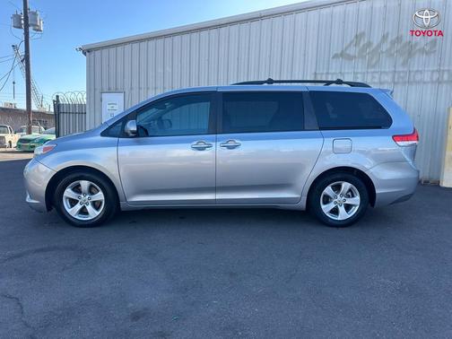 Silver Sky Metallic 2012 Toyota Sienna LE