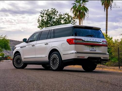 2019 Lincoln Navigator L Black Label