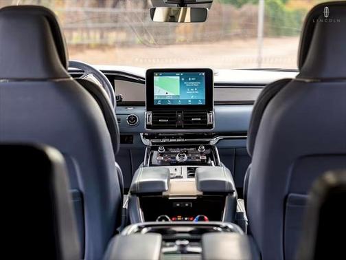 2019 Lincoln Navigator L Black Label