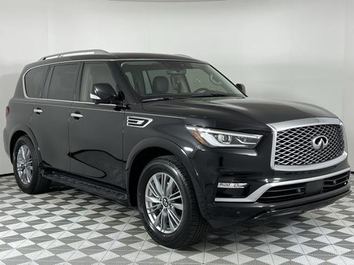 2021 INFINITI QX80 LUXE