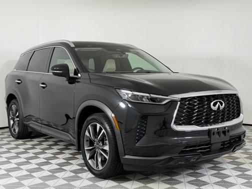 Mineral Black 2023 INFINITI QX60 LUXE