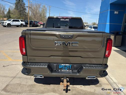 Deep Bronze Metallic 2023 GMC Sierra 1500 AT4