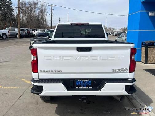 2023 Chevrolet Silverado 3500 High Country