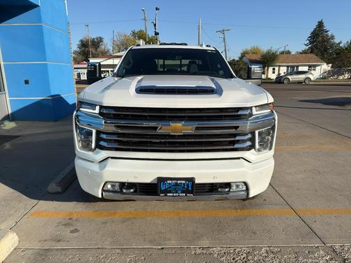 2022 Chevrolet Silverado 3500 High Country