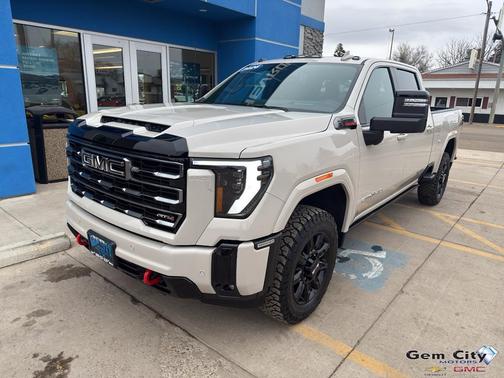 2026 GMC Sierra 3500 AT4