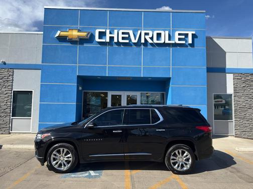 Mosaic Black Metallic 2019 Chevrolet Traverse High Country