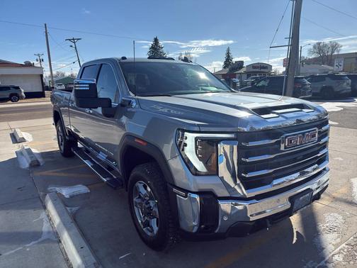 2025 GMC Sierra 2500 SLT