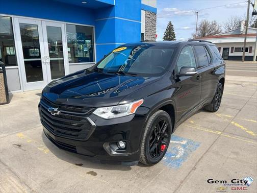 2021 Chevrolet Traverse Premier