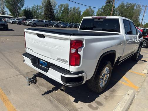 Summit White 2023 Chevrolet Silverado 2500 High Country