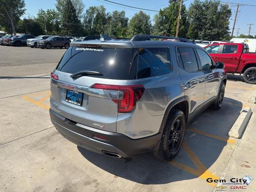2021 GMC Acadia AWD AT4