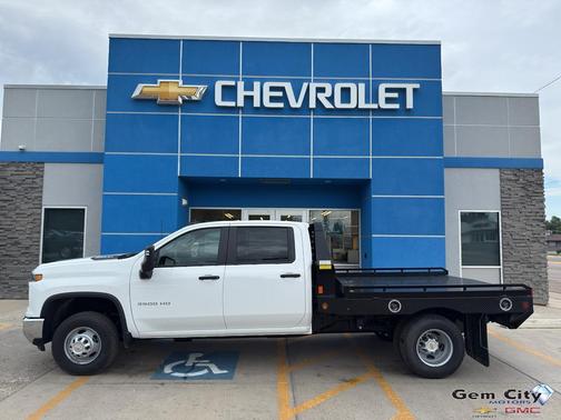 2025 Chevrolet Silverado 3500 WT